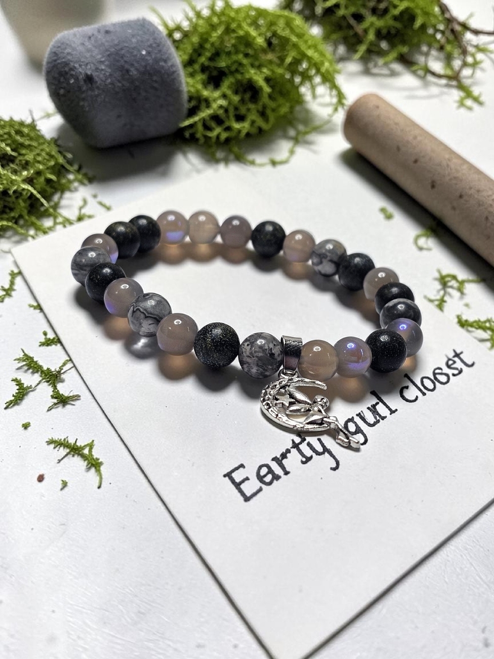 Silver Moon Charm Beaded Bracelet - Labadorite